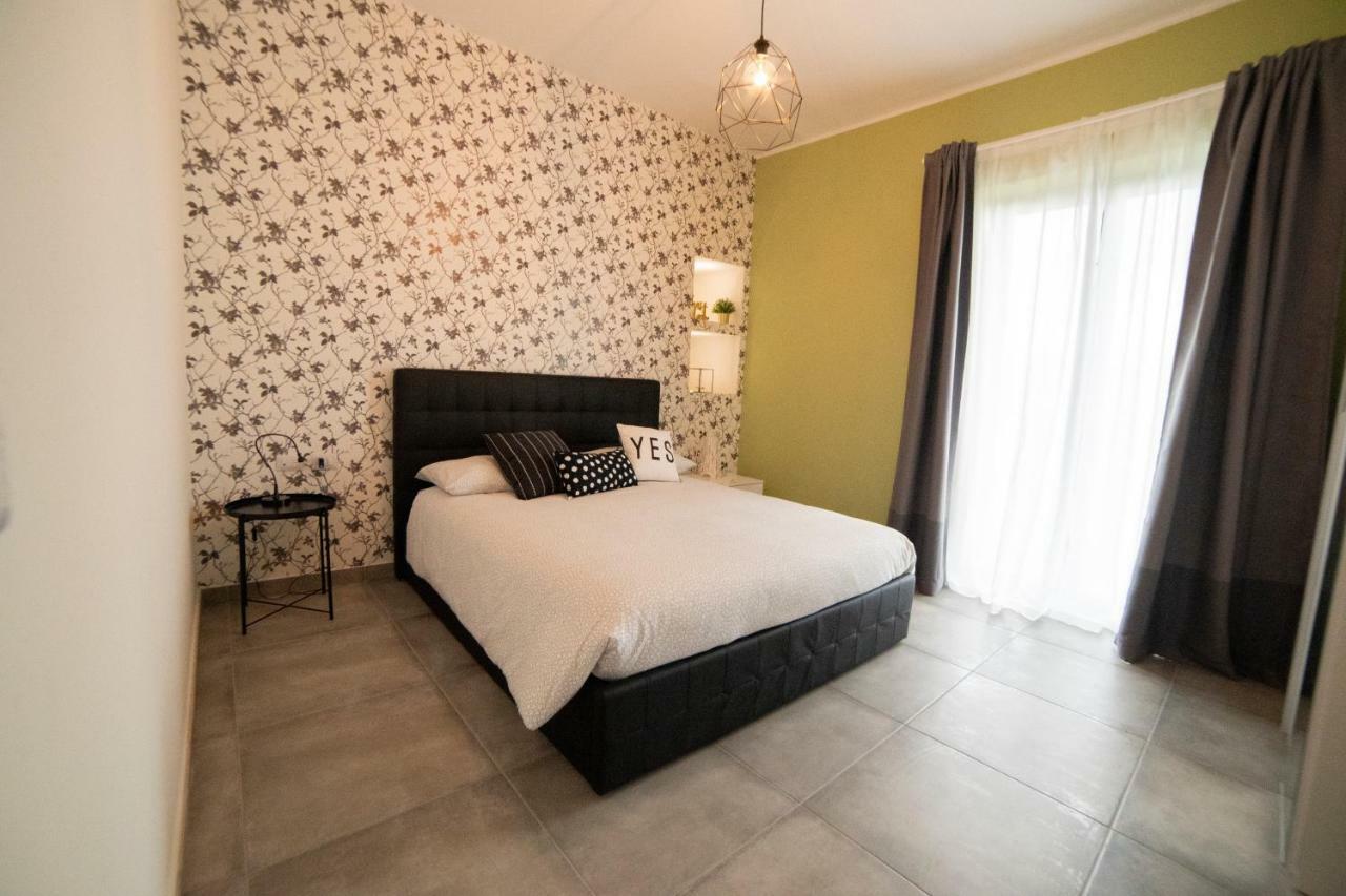 Anna & Alfredo Bed And Breakfast Цафферана-Этнея Экстерьер фото